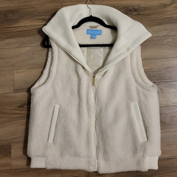 NWOT Draper James Teddy Faux Fur Vest - Picture 5 of 10